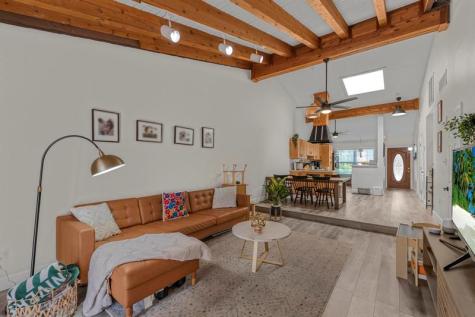 10140 Phoenix Avenue Hollywood FL 33026