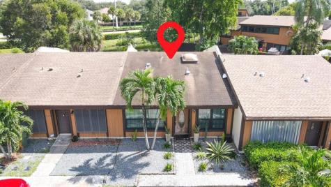 10140 Phoenix Avenue Hollywood FL 33026