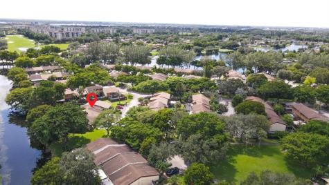 10140 Phoenix Avenue Hollywood FL 33026