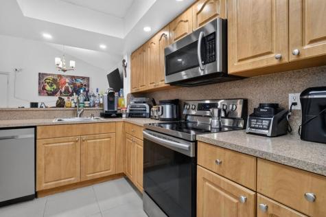 18840 NW 57th Avenue Hialeah FL 33015