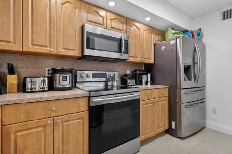 18840 NW 57th Avenue Hialeah FL 33015