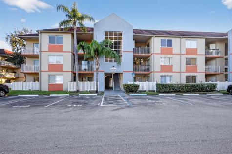 18840 NW 57th Avenue Hialeah FL 33015