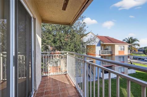 18840 NW 57th Avenue Hialeah FL 33015