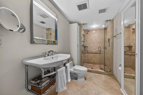 1200 Holiday Drive Fort Lauderdale FL 33316