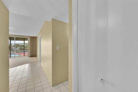 2859 Leonard Drive Aventura FL 33160