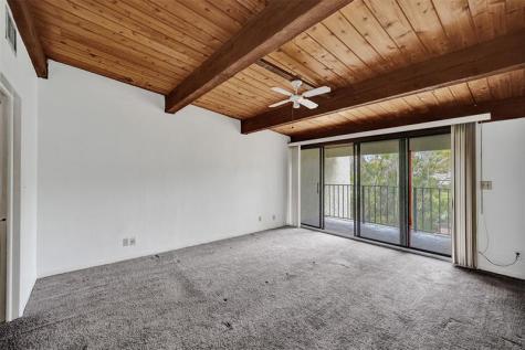 750 E Coco Plum Circle Plantation FL 33324