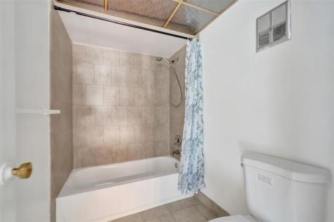750 E Coco Plum Circle Plantation FL 33324