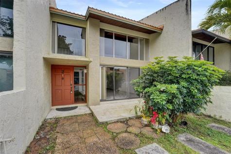 750 E Coco Plum Circle Plantation FL 33324