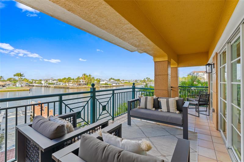 1230 Hillsboro Mile Hillsboro Beach FL 33062