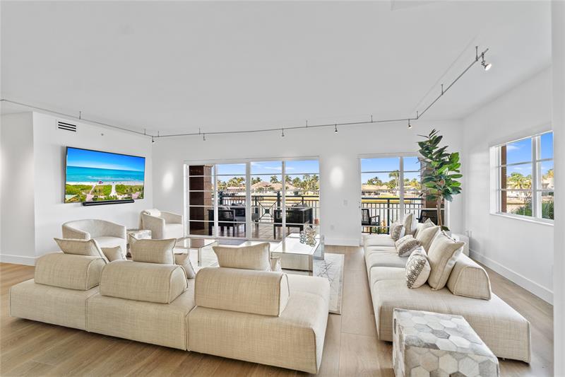 1230 Hillsboro Mile Hillsboro Beach FL 33062