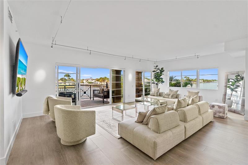 1230 Hillsboro Mile Hillsboro Beach FL 33062