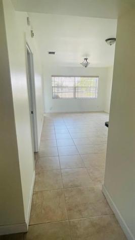 5111 W Oakland Park Boulevard Lauderdale Lakes FL 33313