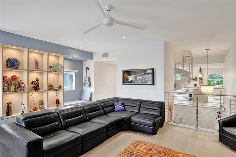 1774 Bay Drive Pompano Beach FL 33062