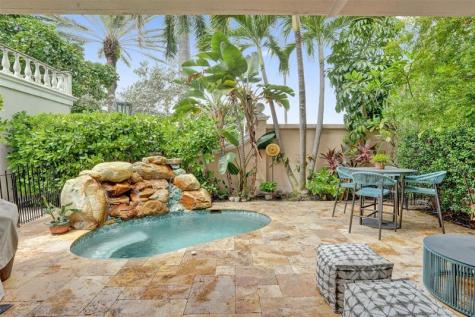 1774 Bay Drive Pompano Beach FL 33062