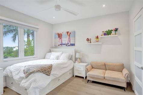 1774 Bay Drive Pompano Beach FL 33062