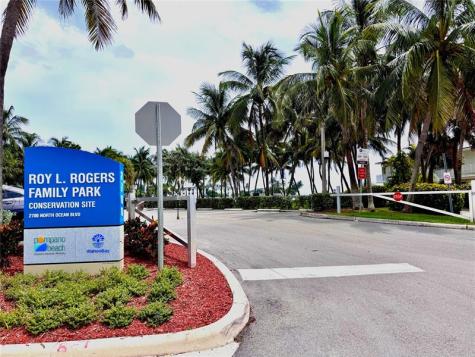 1774 Bay Drive Pompano Beach FL 33062
