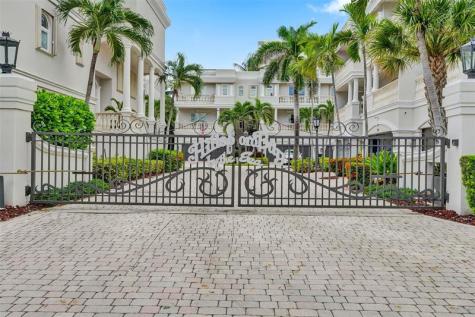 1774 Bay Drive Pompano Beach FL 33062