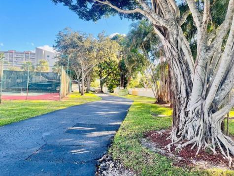 3910 Inverrary Boulevard Lauderhill FL 33319