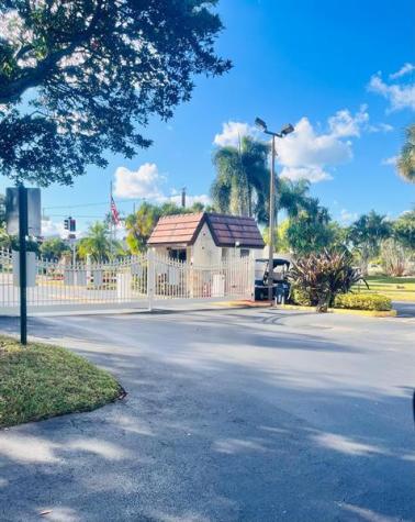 3910 Inverrary Boulevard Lauderhill FL 33319