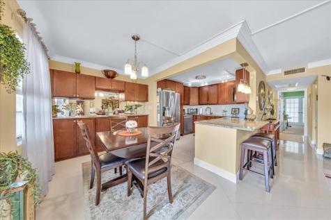 2047 Wolverton C Boca Raton FL 33434