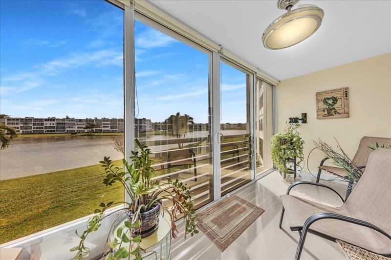 2047 Wolverton C Boca Raton FL 33434