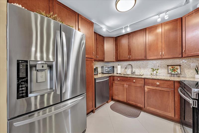 2047 Wolverton C Boca Raton FL 33434