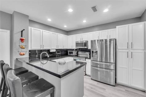 6140 Grand Cypress Circle E Coconut Creek FL 33073