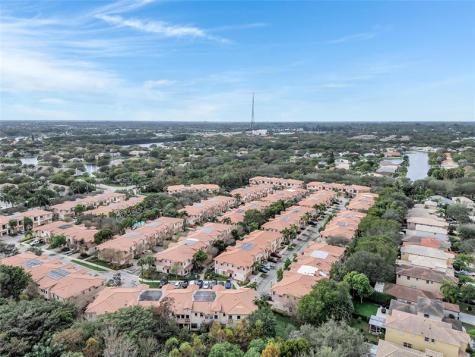 6140 Grand Cypress Circle E Coconut Creek FL 33073