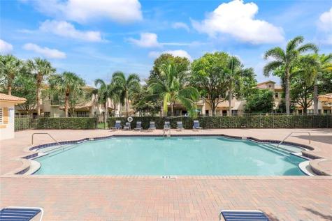6140 Grand Cypress Circle E Coconut Creek FL 33073