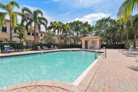 6140 Grand Cypress Circle E Coconut Creek FL 33073