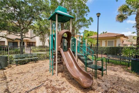 6140 Grand Cypress Circle E Coconut Creek FL 33073