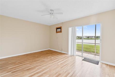 174 Chatham I West Palm Beach FL 33417