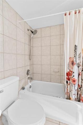 174 Chatham I West Palm Beach FL 33417