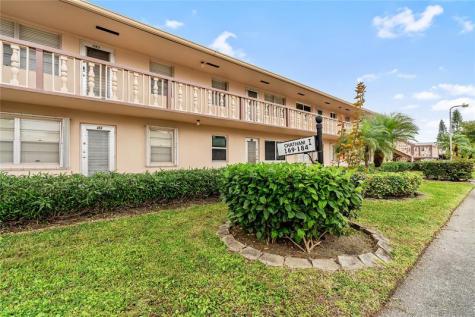 174 Chatham I West Palm Beach FL 33417