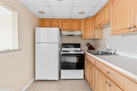 174 Chatham I West Palm Beach FL 33417