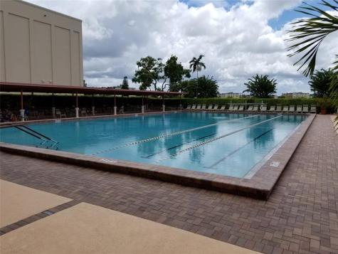 4090 Cornwall Boca Raton FL 33434