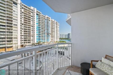 18021 Biscayne Boulevard North Miami Beach FL 33160