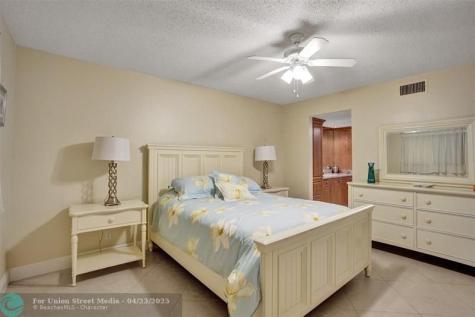 4270 NW 40th Street Lauderdale Lakes FL 33319