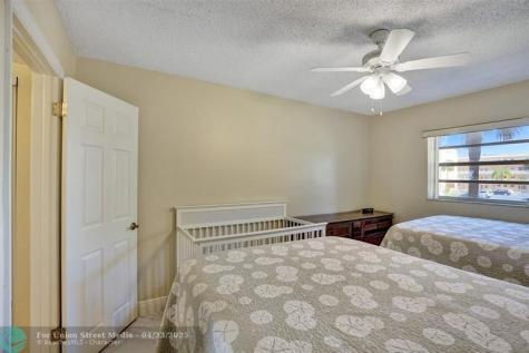 4270 NW 40th Street Lauderdale Lakes FL 33319