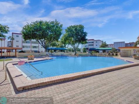 4270 NW 40th Street Lauderdale Lakes FL 33319