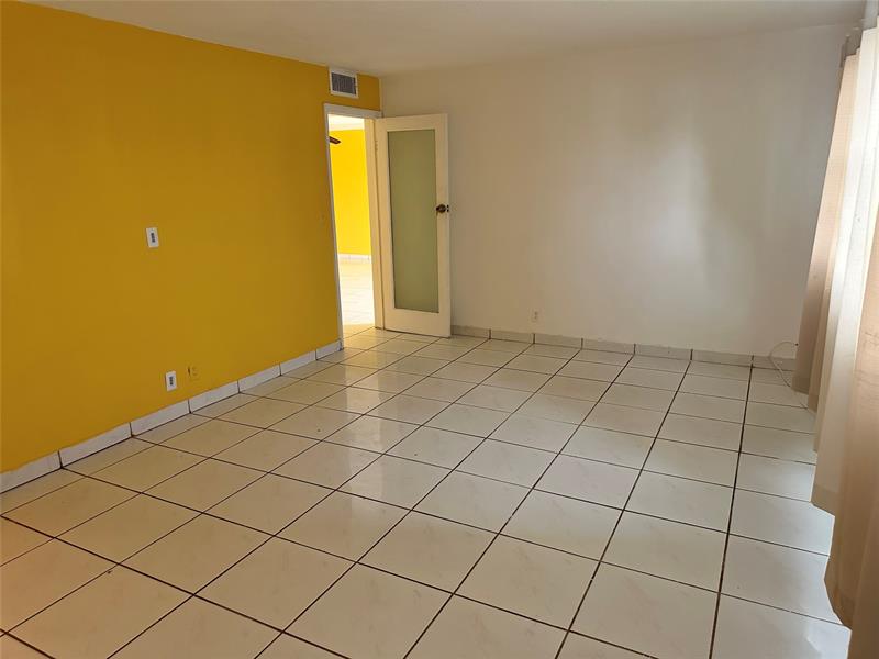 5900 NW 17th Place Sunrise FL 33313