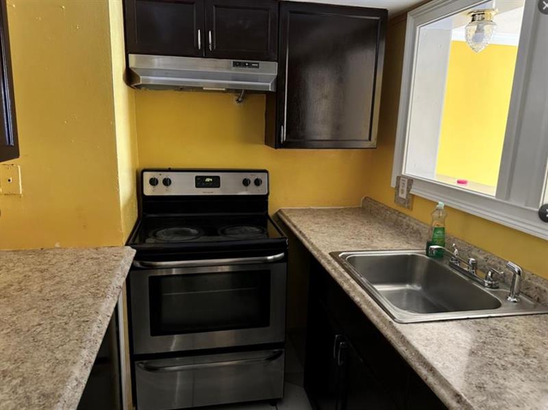 5900 NW 17th Place Sunrise FL 33313