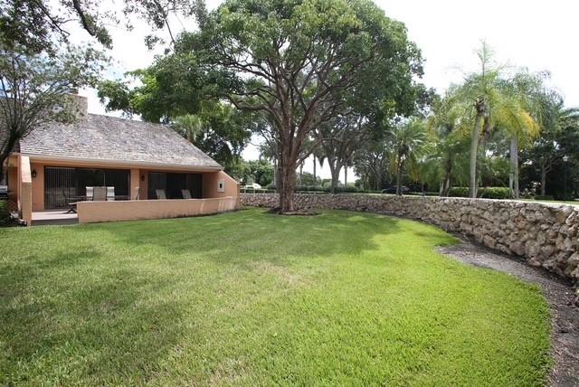 67 Balfour Road Palm Beach Gardens FL 33418