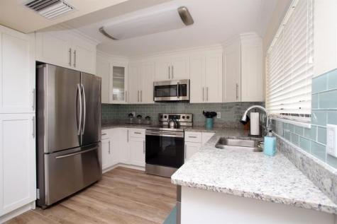 67 Balfour Road Palm Beach Gardens FL 33418