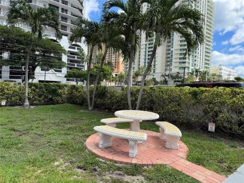 200 S Birch Road Fort Lauderdale FL 33316
