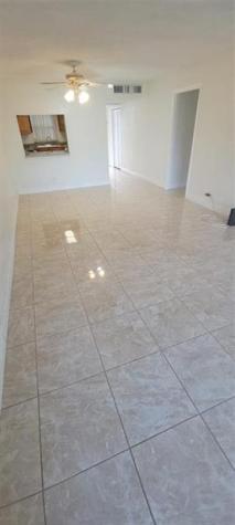 9421 SW Evergreen Place Davie FL 33324