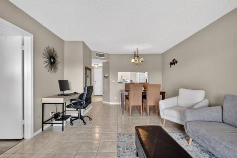 5511 Lakeside Drive Margate FL 33063