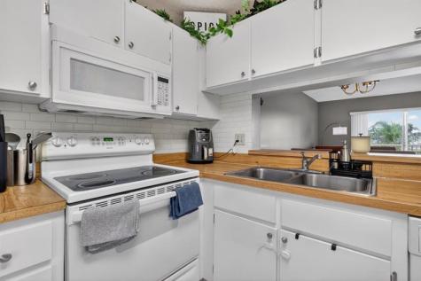 5511 Lakeside Drive Margate FL 33063