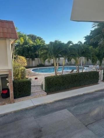 5555 N Ocean Boulevard Lauderdale By The Sea FL 33308