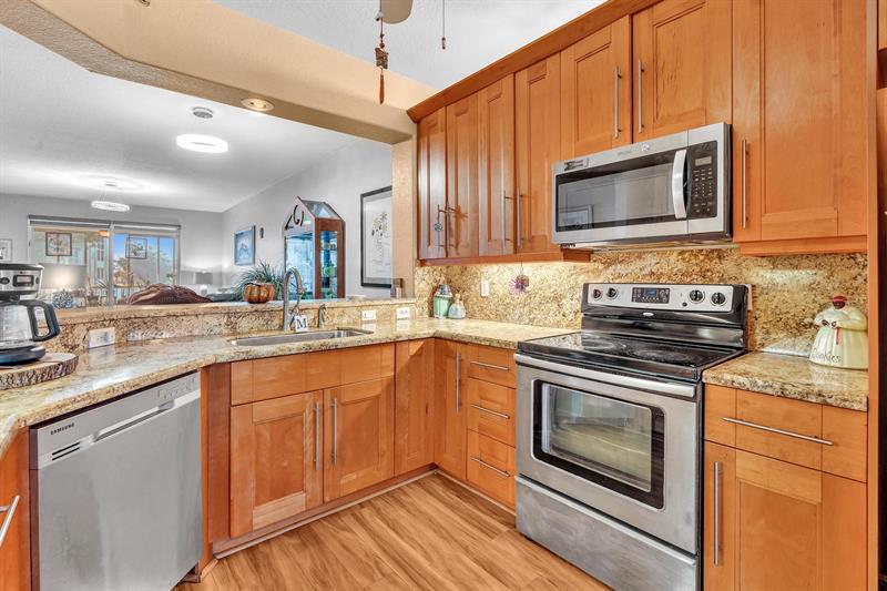 7727 Southampton Terrace Tamarac FL 33321